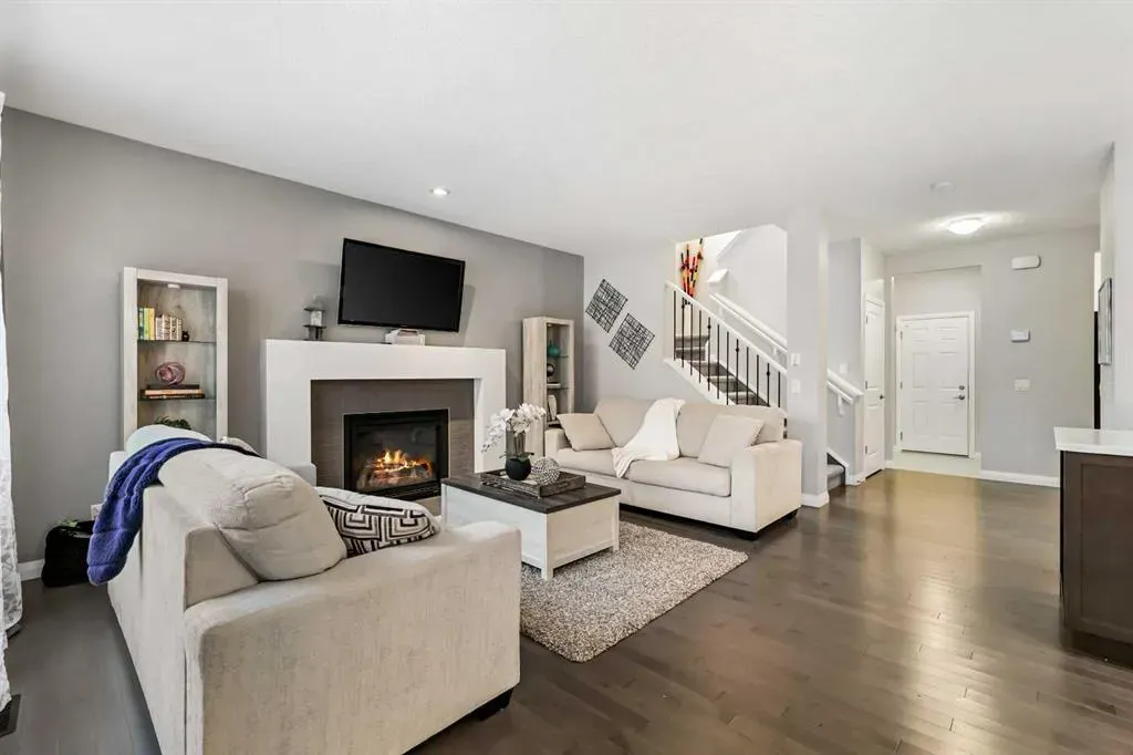 154 Masters Point SE