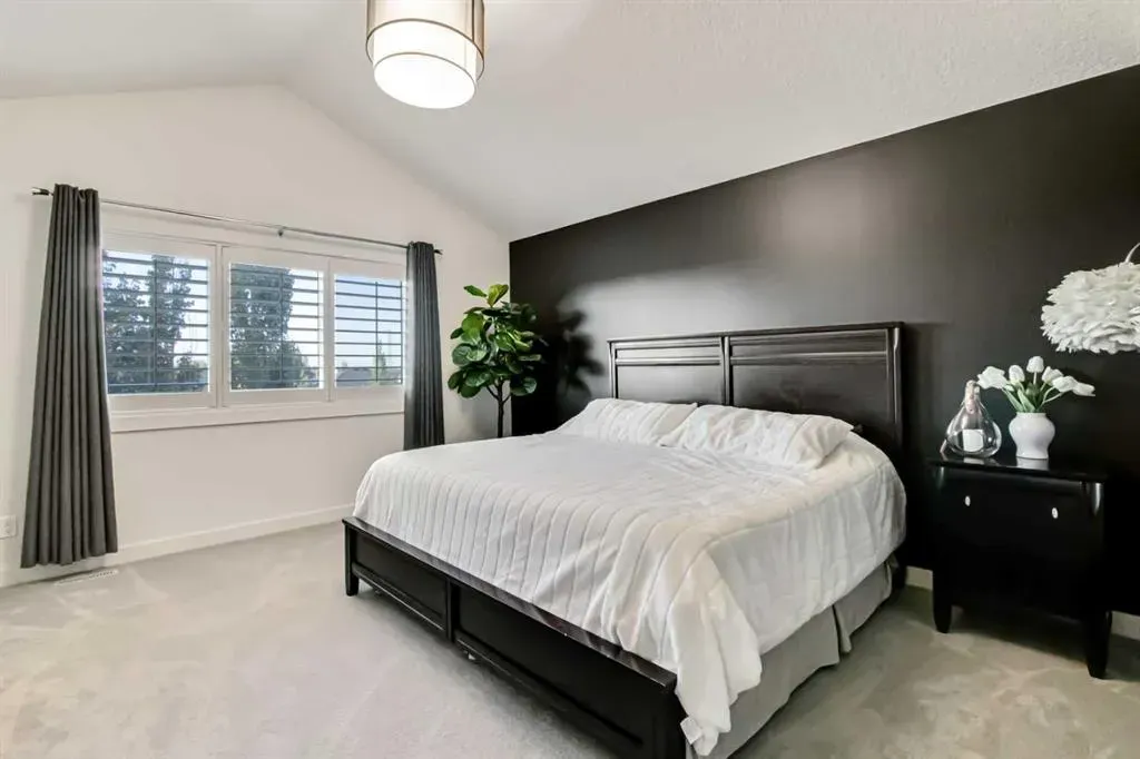 159 Auburn Sound Circle SE