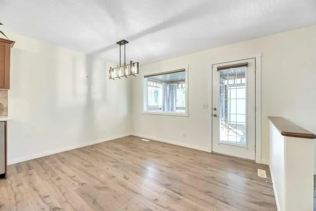 123 Aspen Circle