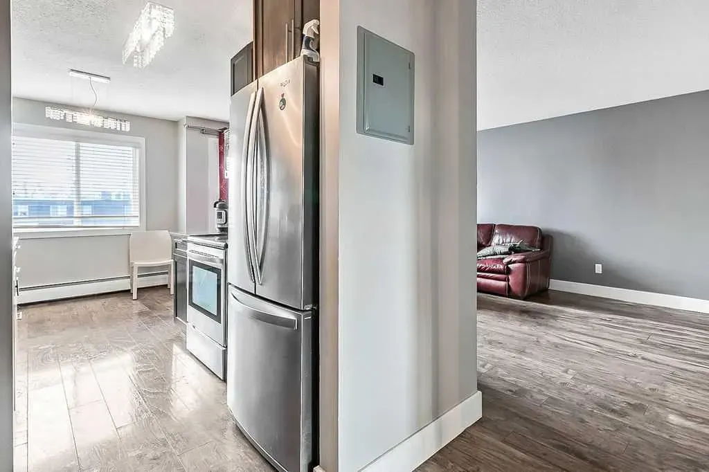 4455A Greenview Drive NE, #409