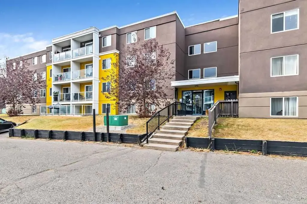 4455A Greenview Drive NE, #409