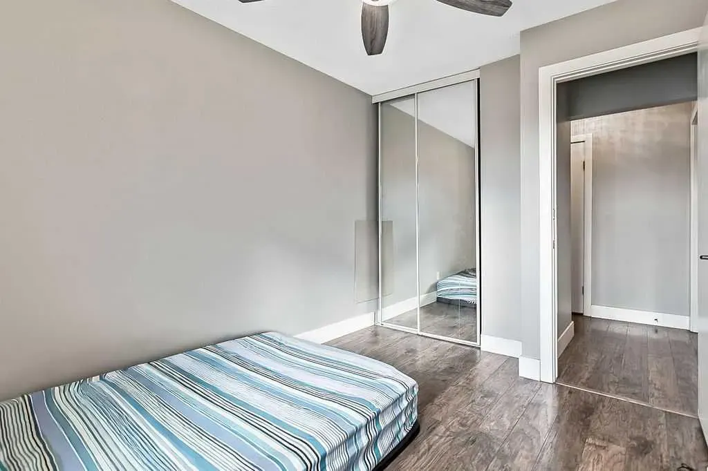 4455A Greenview Drive NE, #409