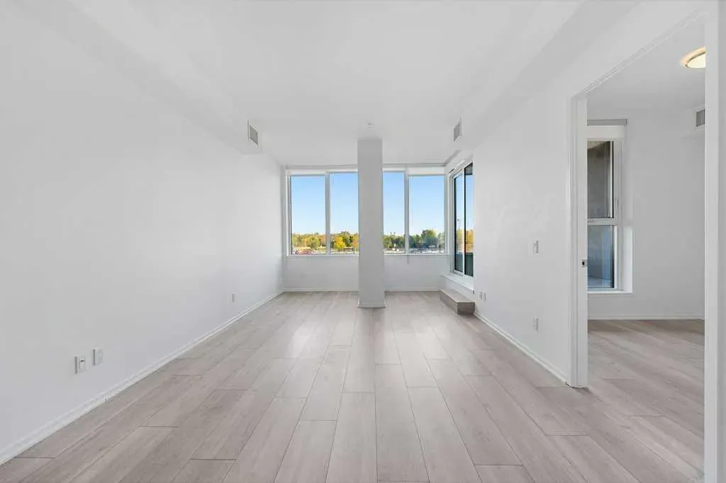 615 6 Avenue SE, #130