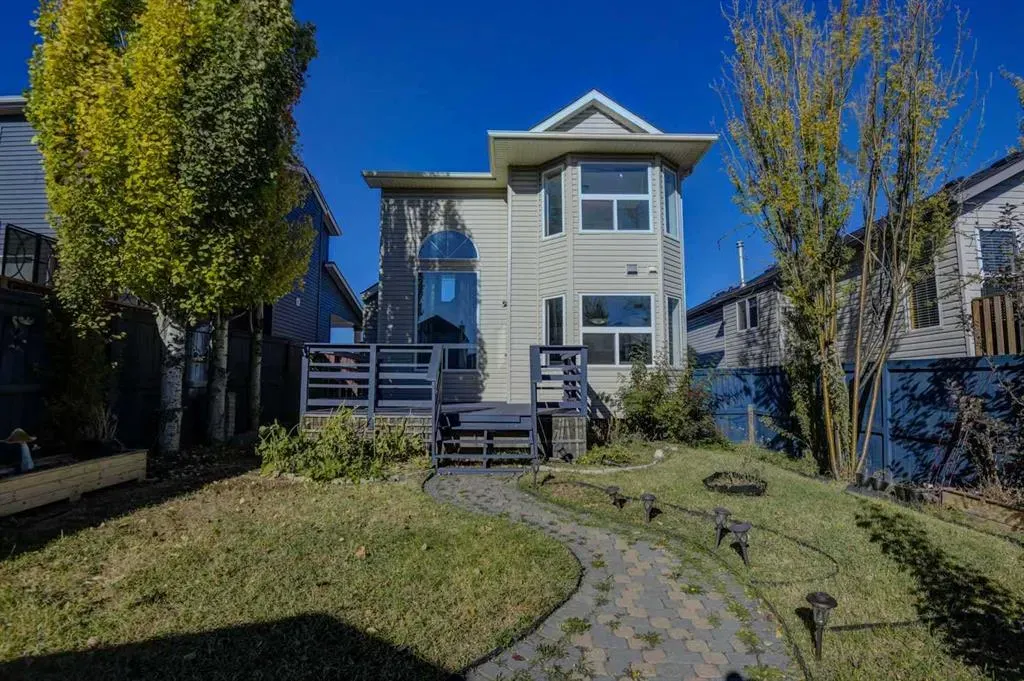 61 Everstone Avenue SW