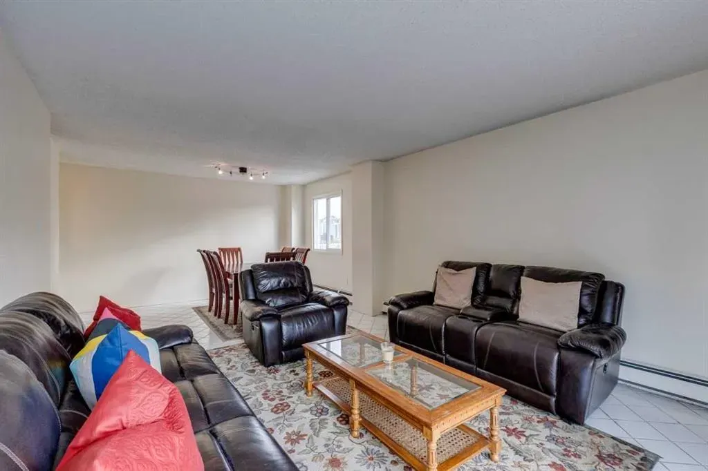 1320 12 Avenue SW, #401
