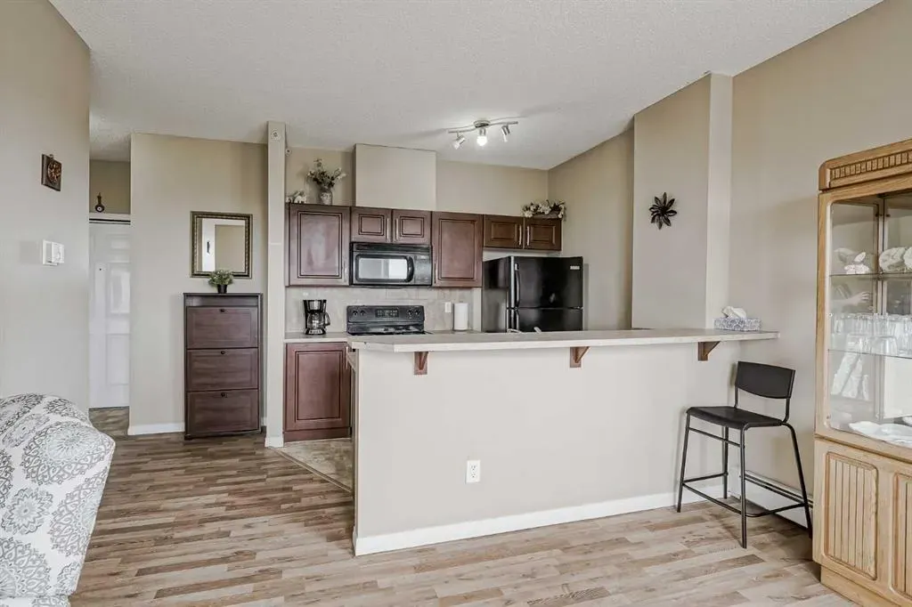1727 54 Street SE, #401