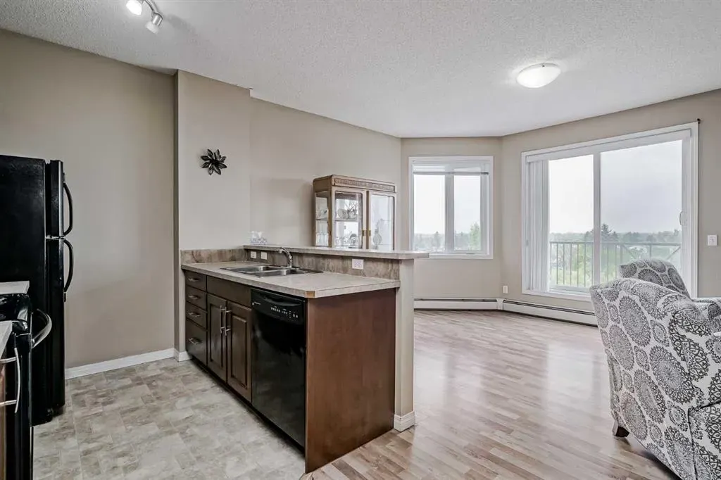 1727 54 Street SE, #401