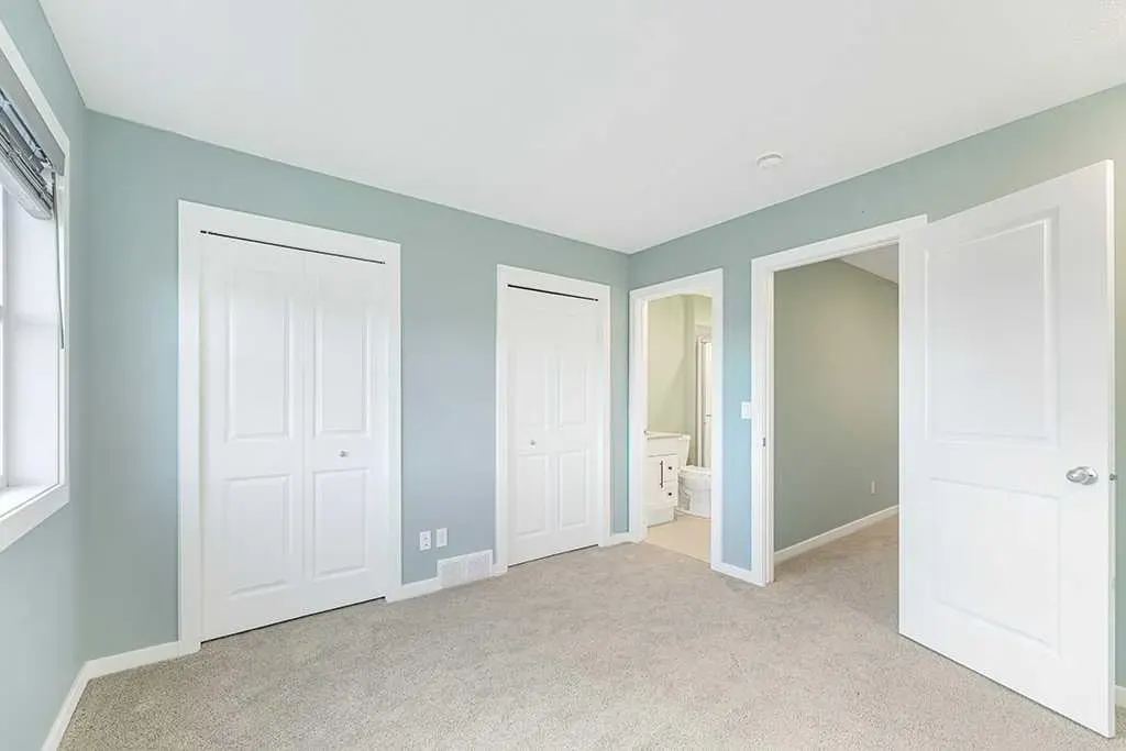 25 Spring Willow Close SW
