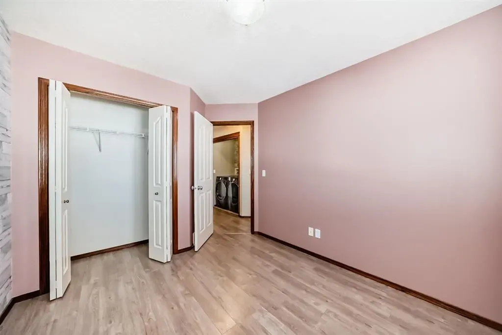 66 Cranberry Place SE