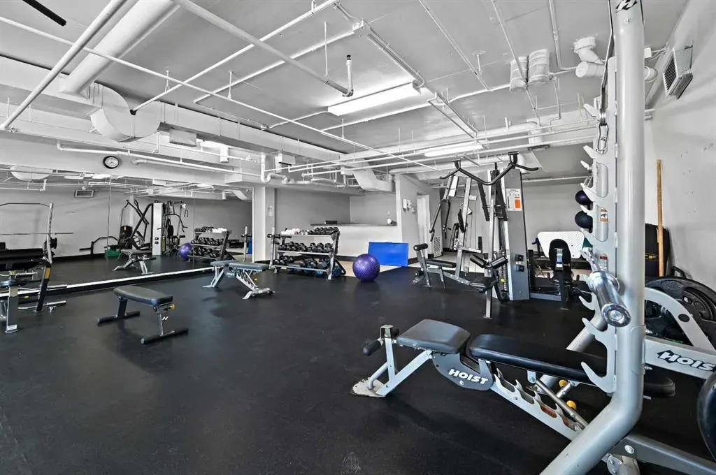 108 Rockyledge View NW, #13