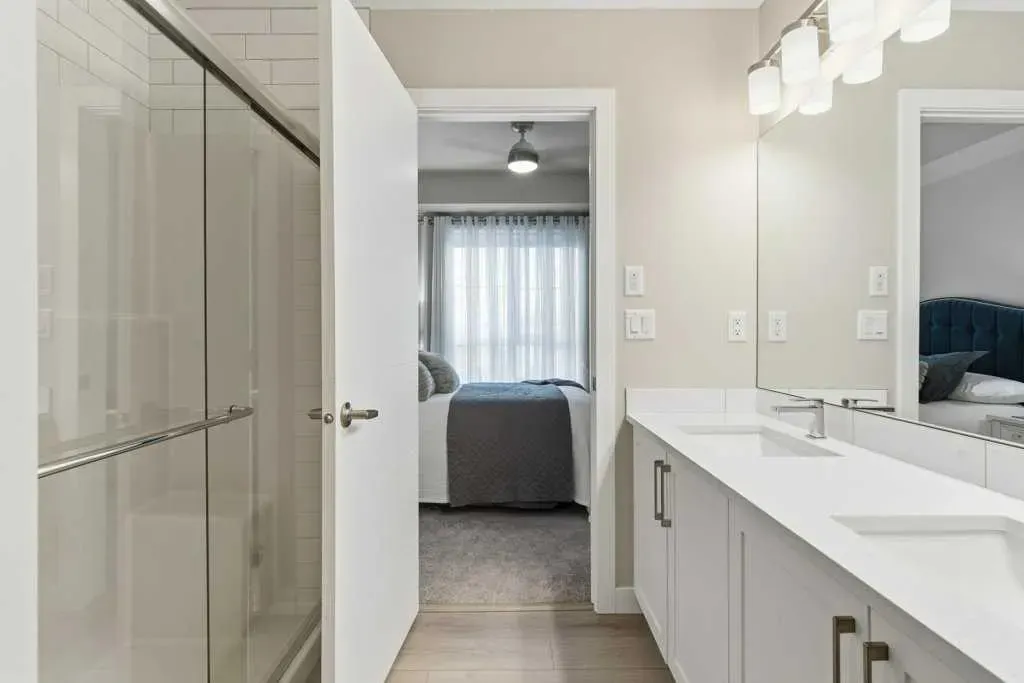100 Banister Drive, #1107