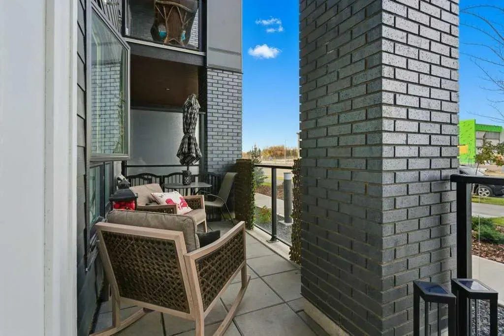100 Banister Drive, #1107