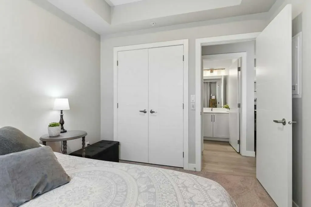 100 Banister Drive, #1107