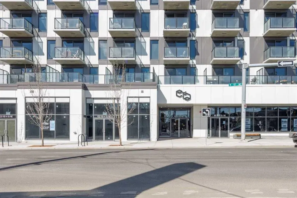 123 4 Street NE, #203