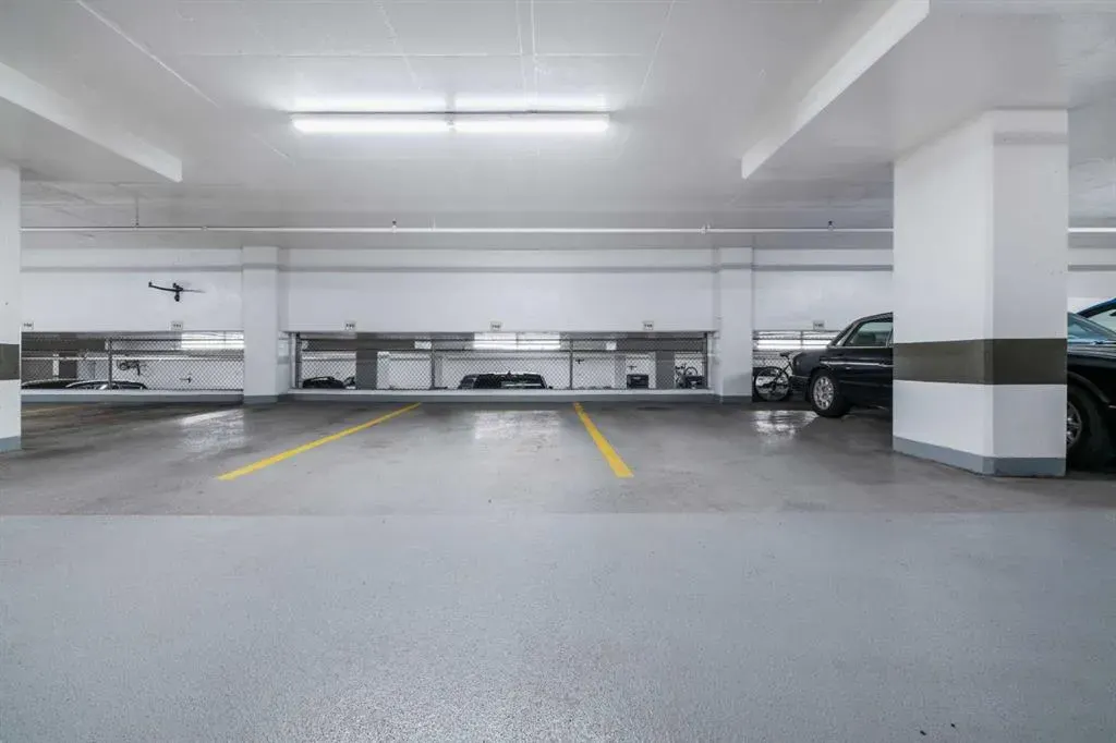 210 15 Avenue SE, #2010