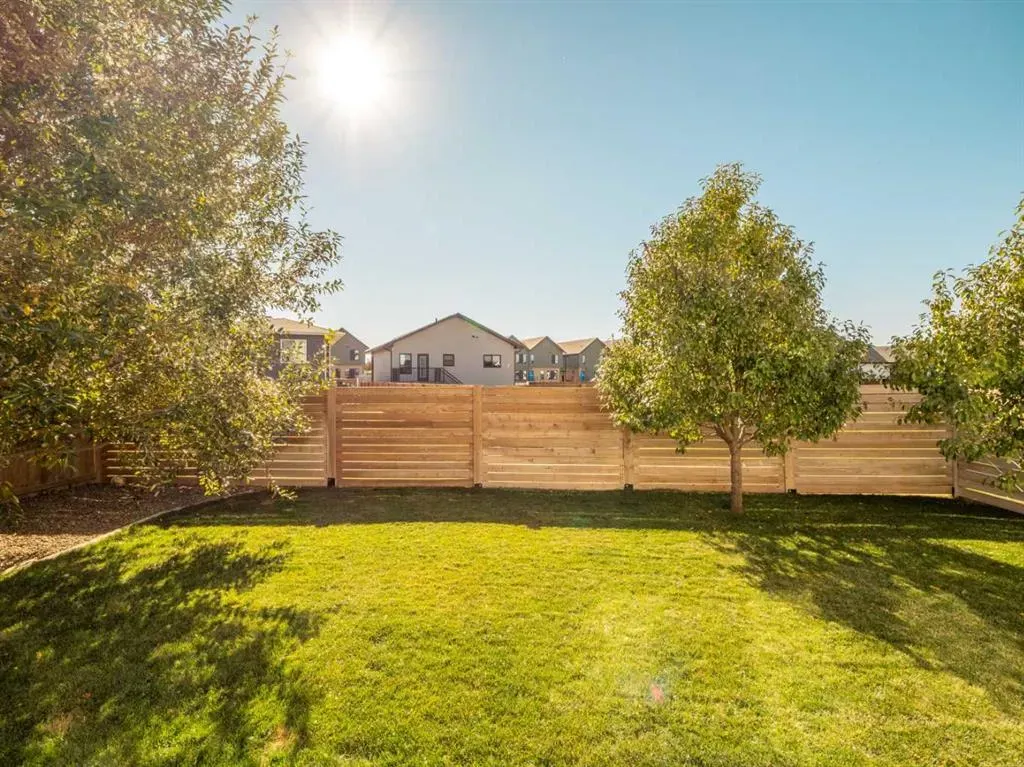 22 Prairie Sunset Ave