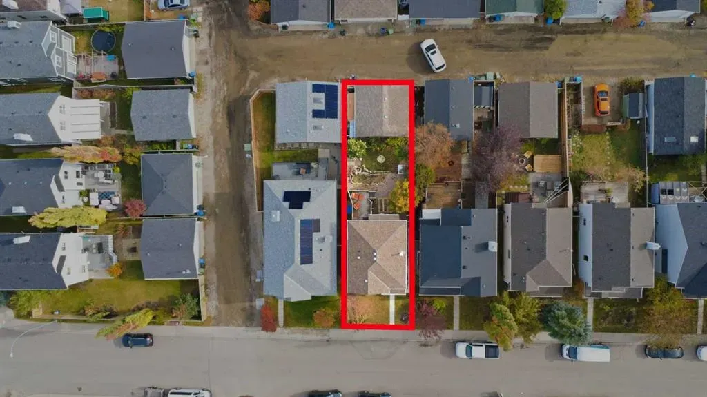 48 Tuscany Valley Lane NW