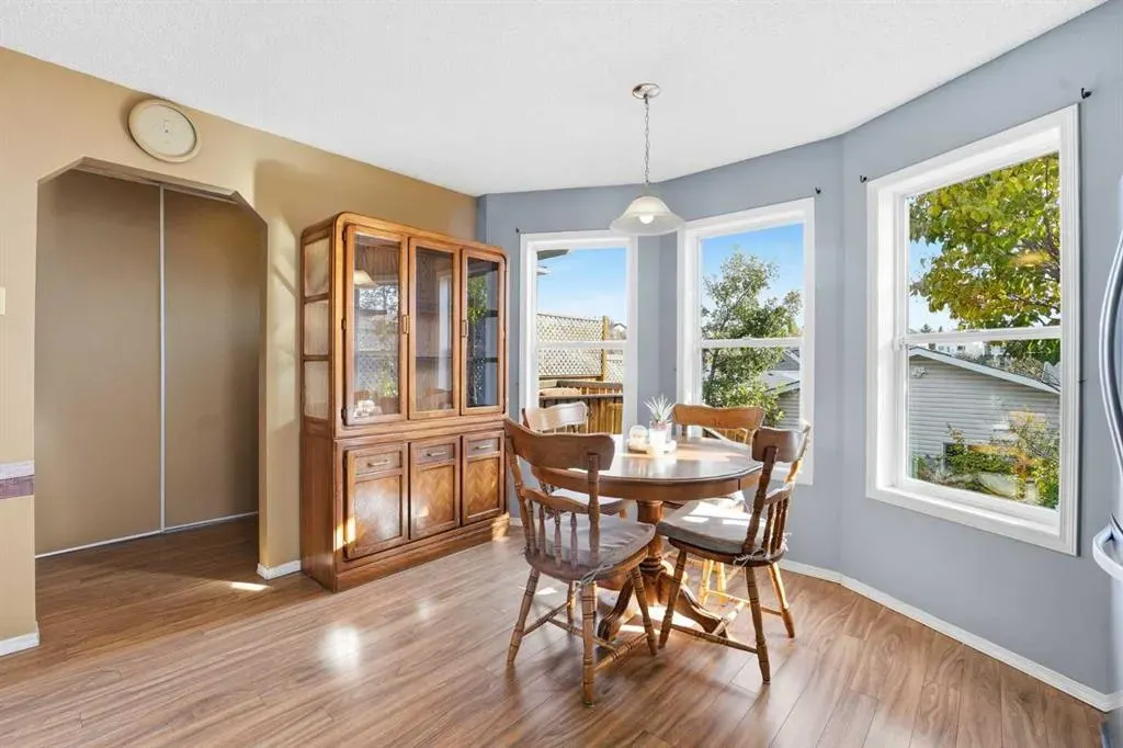 48 Tuscany Valley Lane NW