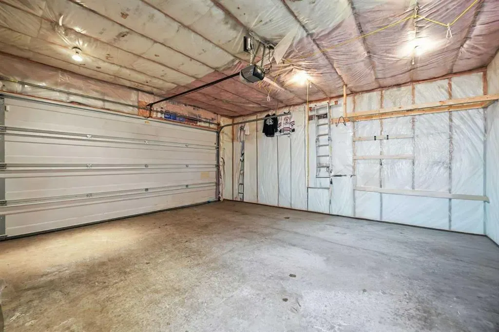 48 Tuscany Valley Lane NW