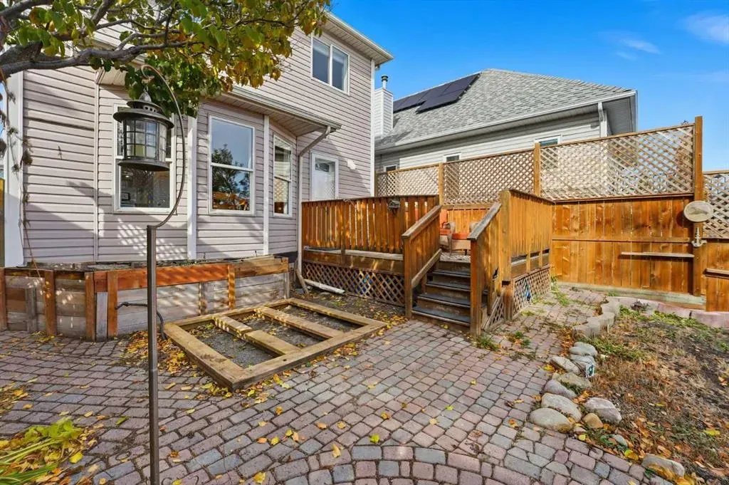 48 Tuscany Valley Lane NW