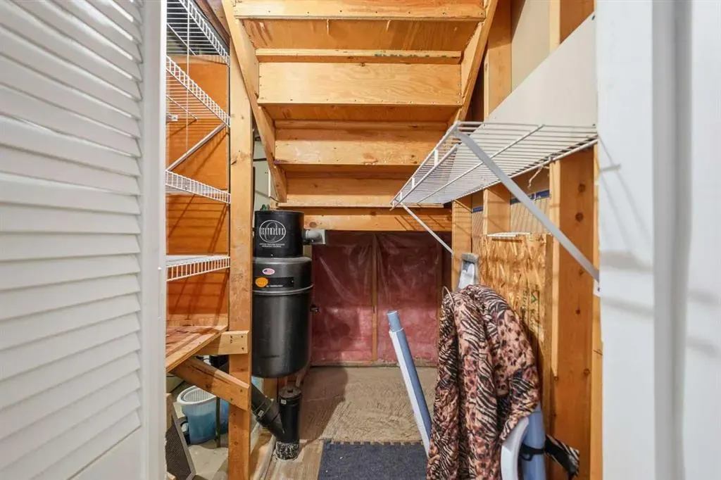 48 Tuscany Valley Lane NW