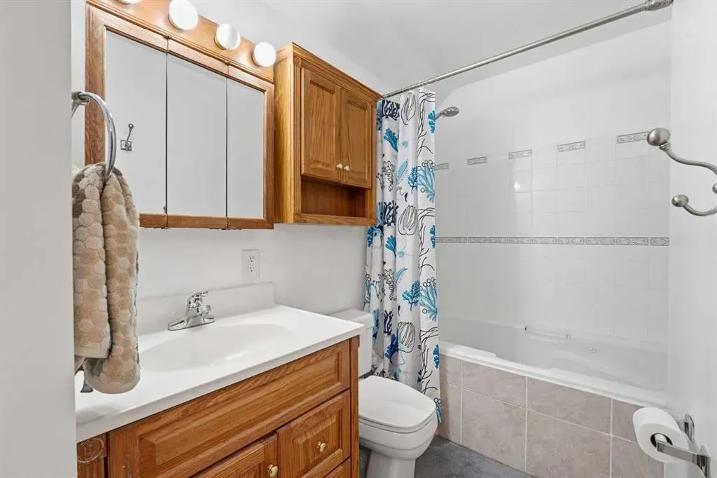 48 Tuscany Valley Lane NW