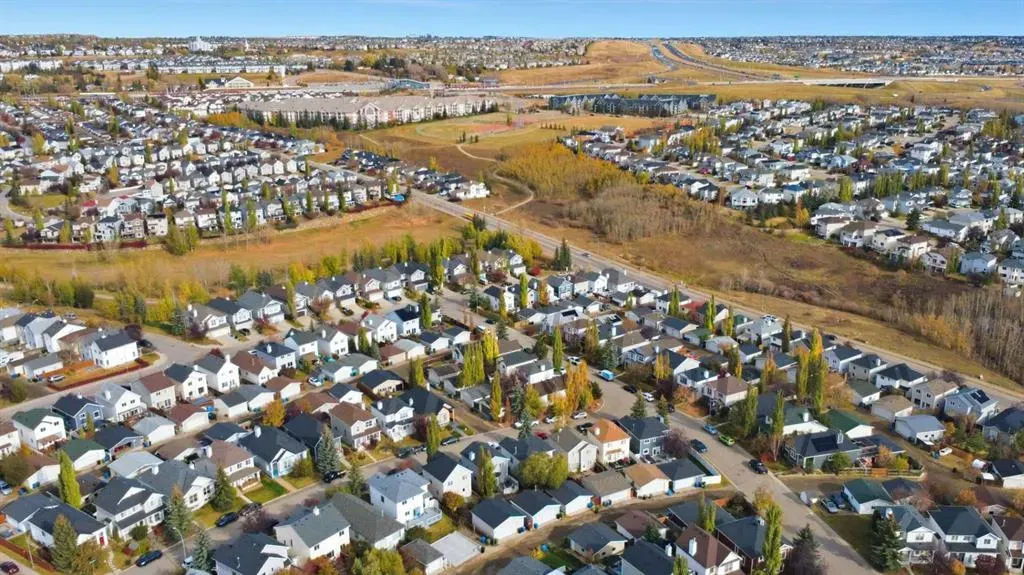 48 Tuscany Valley Lane NW