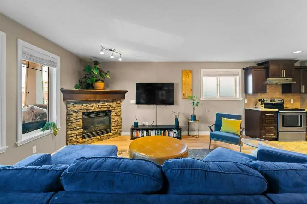 1920 26 Street SW, #201