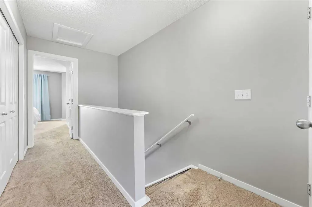 68 New Brighton Point SE