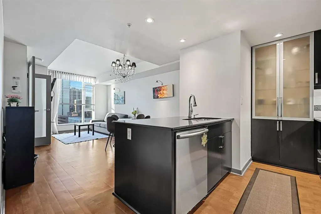 888 4 Avenue SW, #1708