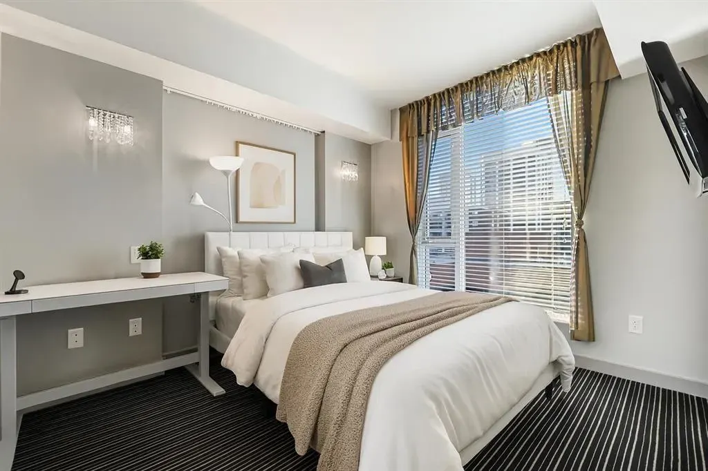 888 4 Avenue SW, #1708