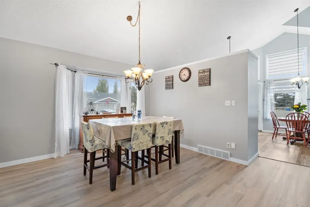 9 Hunters Mews
