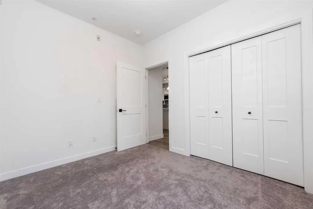 200 Seton Circle SE, #1105