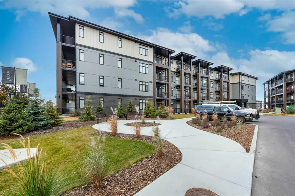 200 Seton Circle SE, #1105