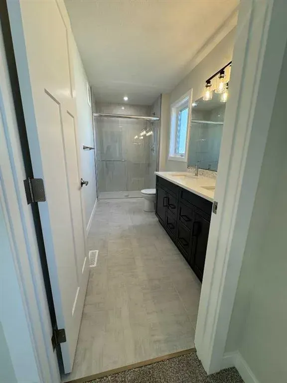 38 Tagish Avenue