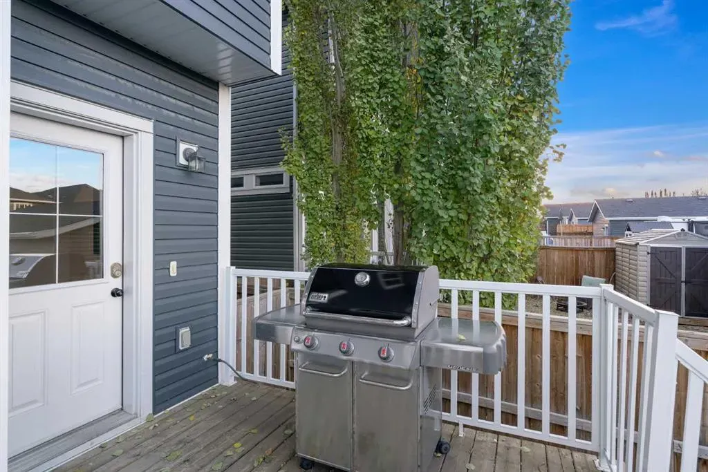 219 River Heights Green