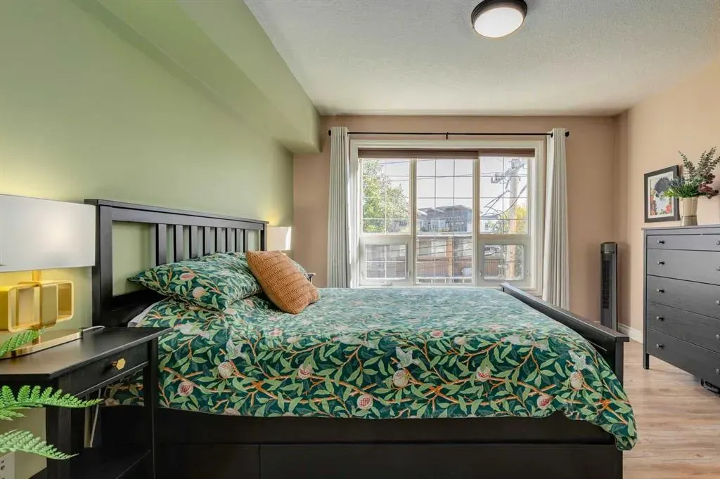 630 10 Street NW, #307