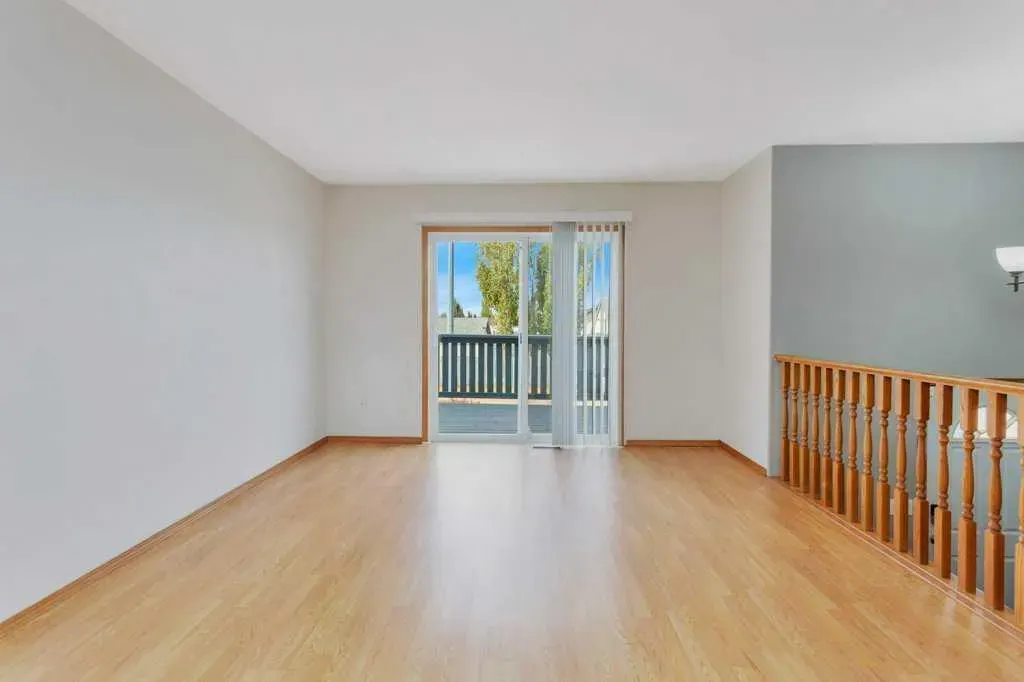 89 Silver Drive