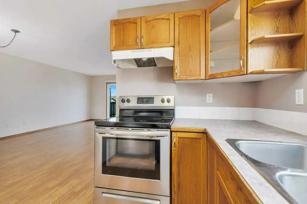 89 Silver Drive