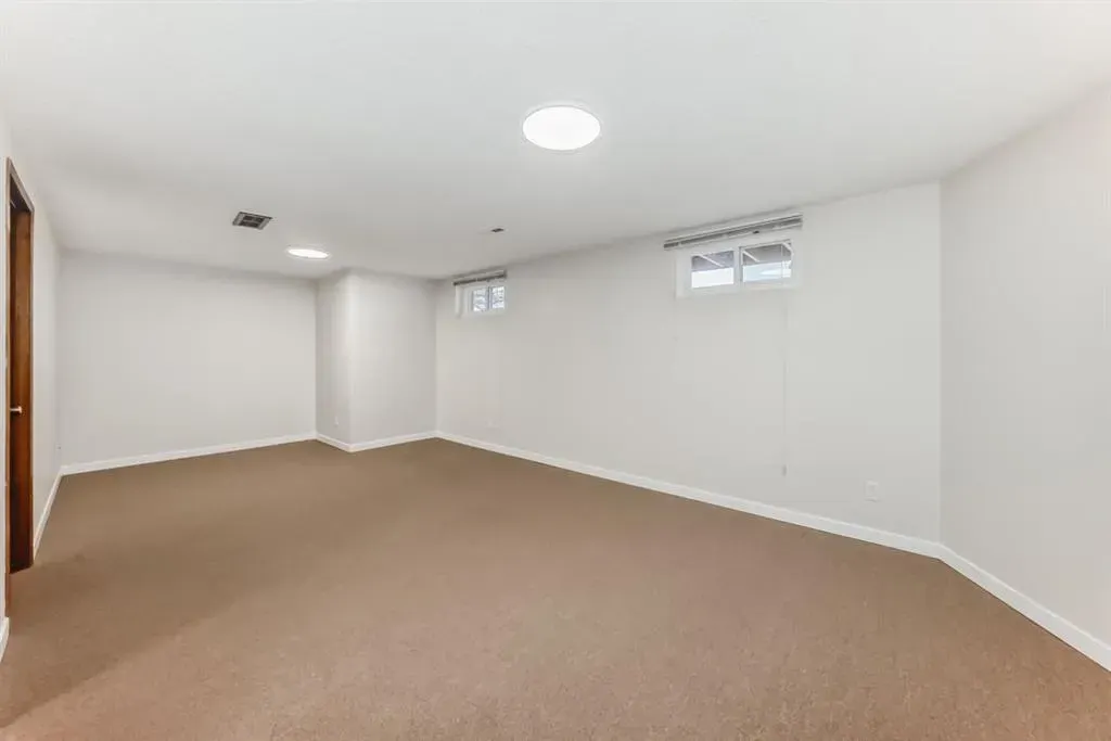 6525 & 6527 58 Street NW