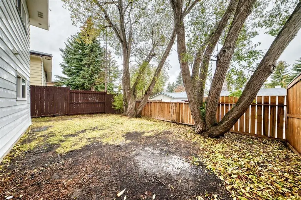 6525 & 6527 58 Street NW