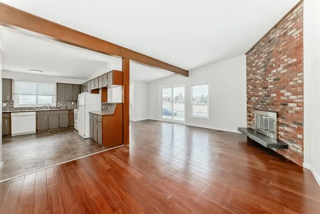 6525 & 6527 58 Street NW