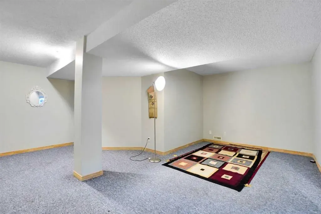 7707 Martha's Haven Park NE, #175