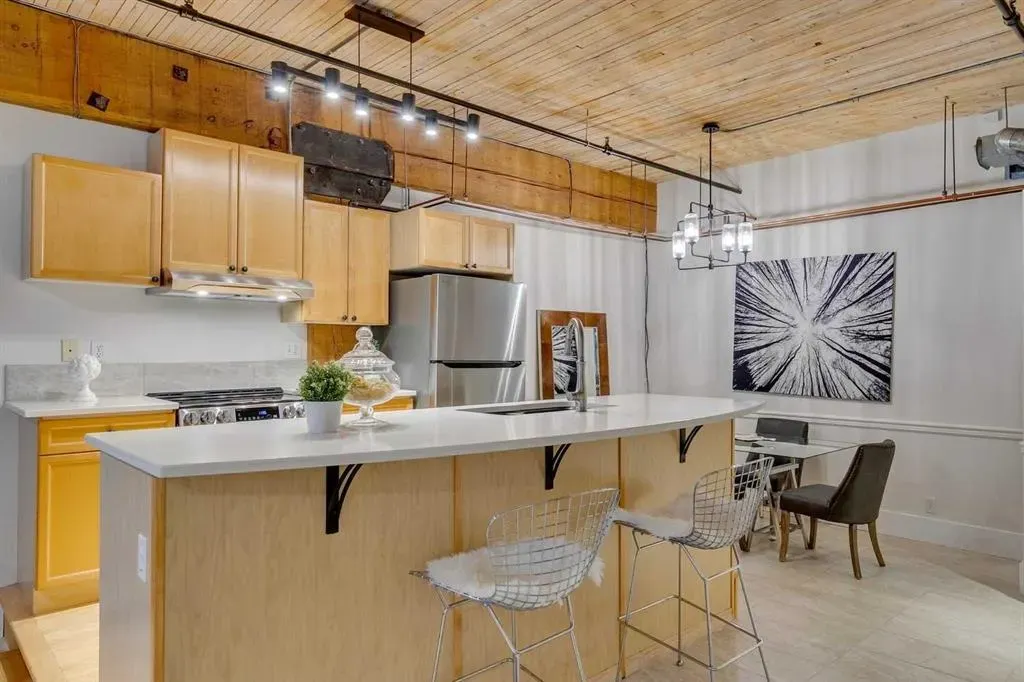 535 10 Avenue SW, #204