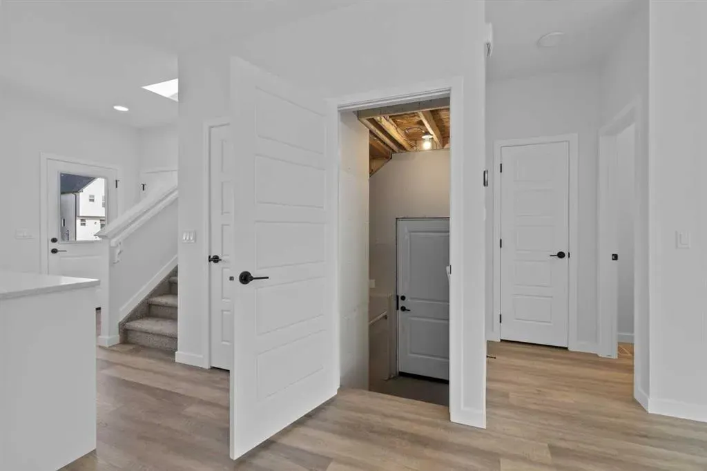 994 Chinook Winds Meadow SW