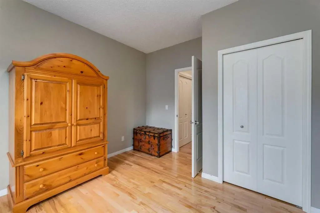 105 Rocky Vista Terrace NW