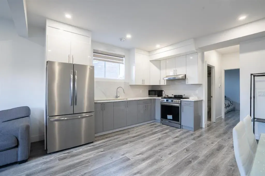 321 Kinniburgh Cove