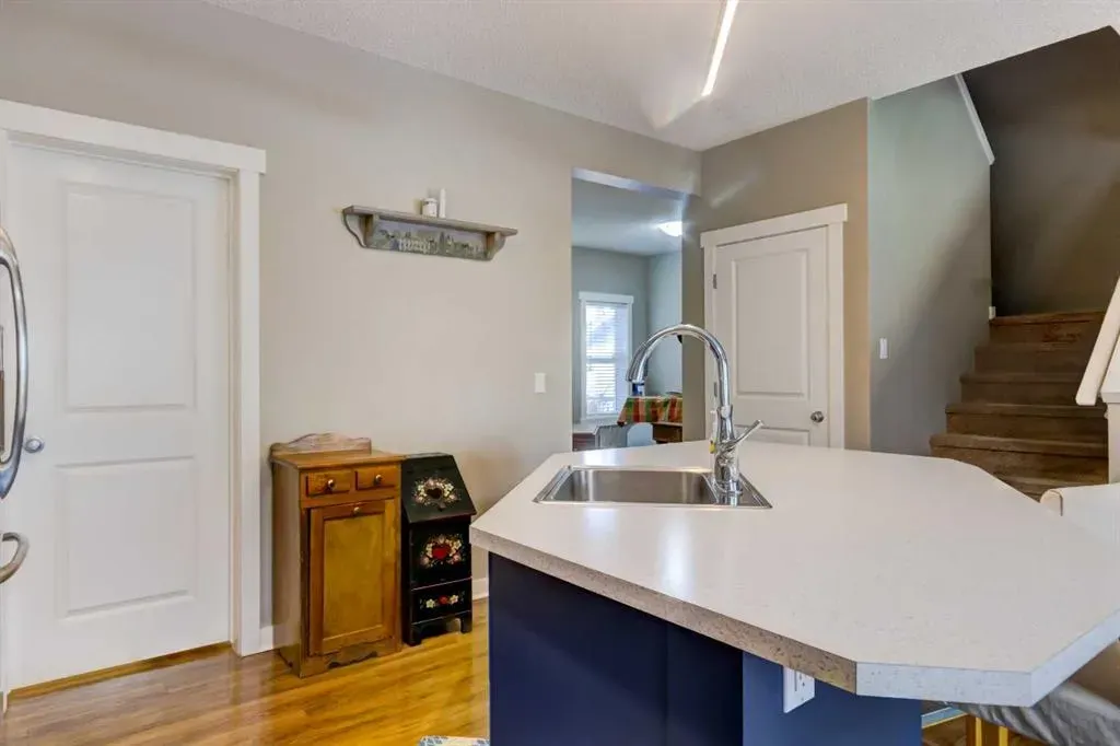 267 Silverado Plains Close SW