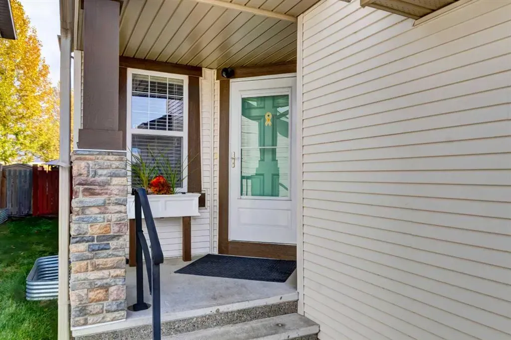 267 Silverado Plains Close SW