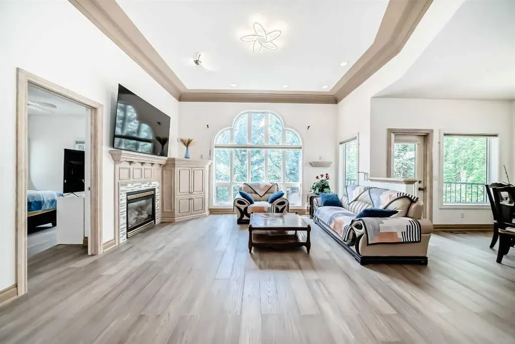 29 Simcoe Gate SW